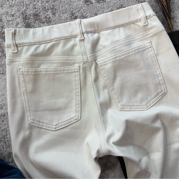 Uniqlo stretch denim pull-on pants - Picture 10 of 12